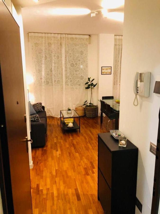 Portavenezia49 - Appartamento Milano Porta Venezia Con Jacuzzi Milaan Buitenkant foto